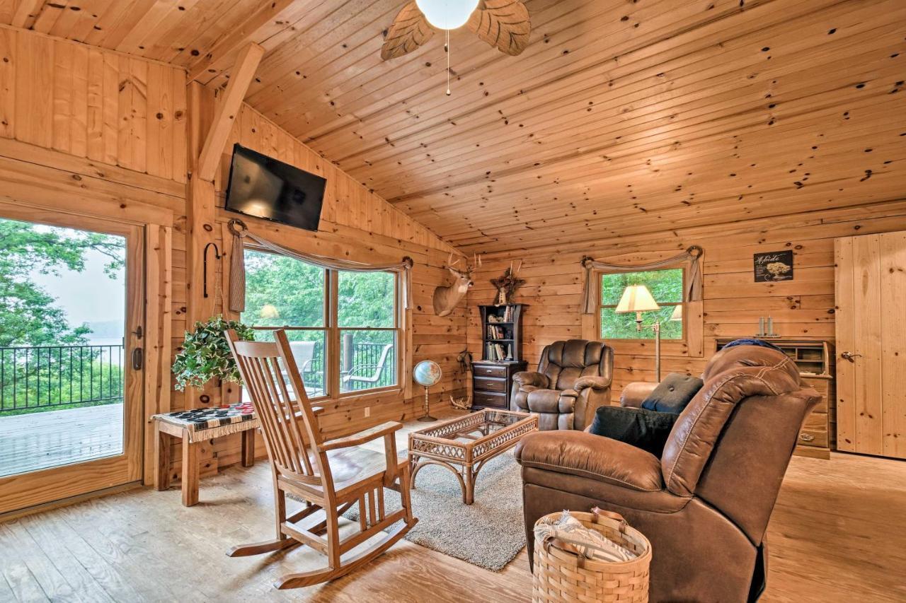 Cozy Amish Country Cabin On Shipshewana Lake! エクステリア 写真